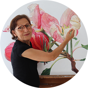 Künstlerin Brigitte Hofherr in ihrem Atelier